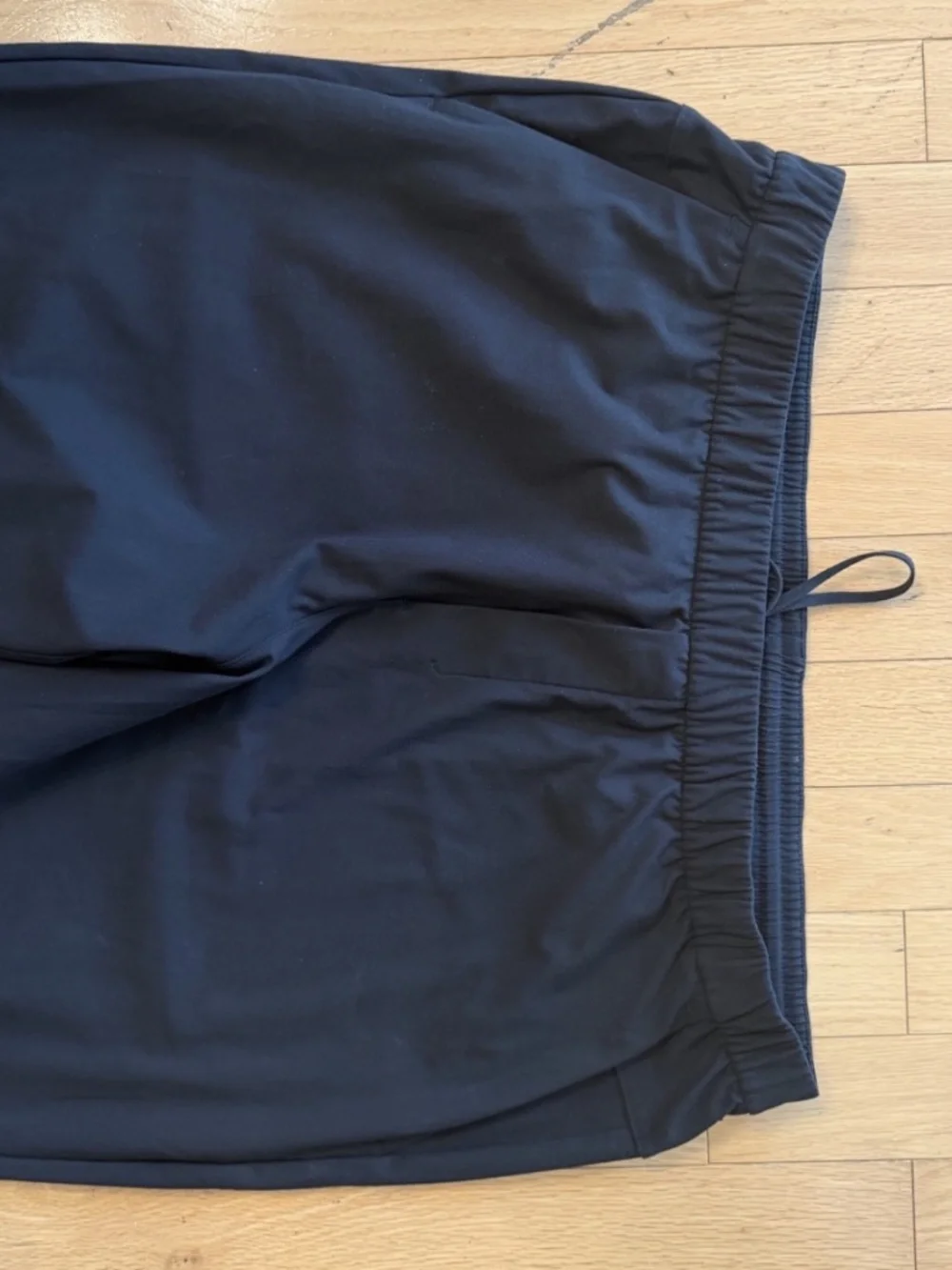 Lululemon ABC Pull-On Pant 32L- Mens Size XXL- Obsidian Black Tapered EUC